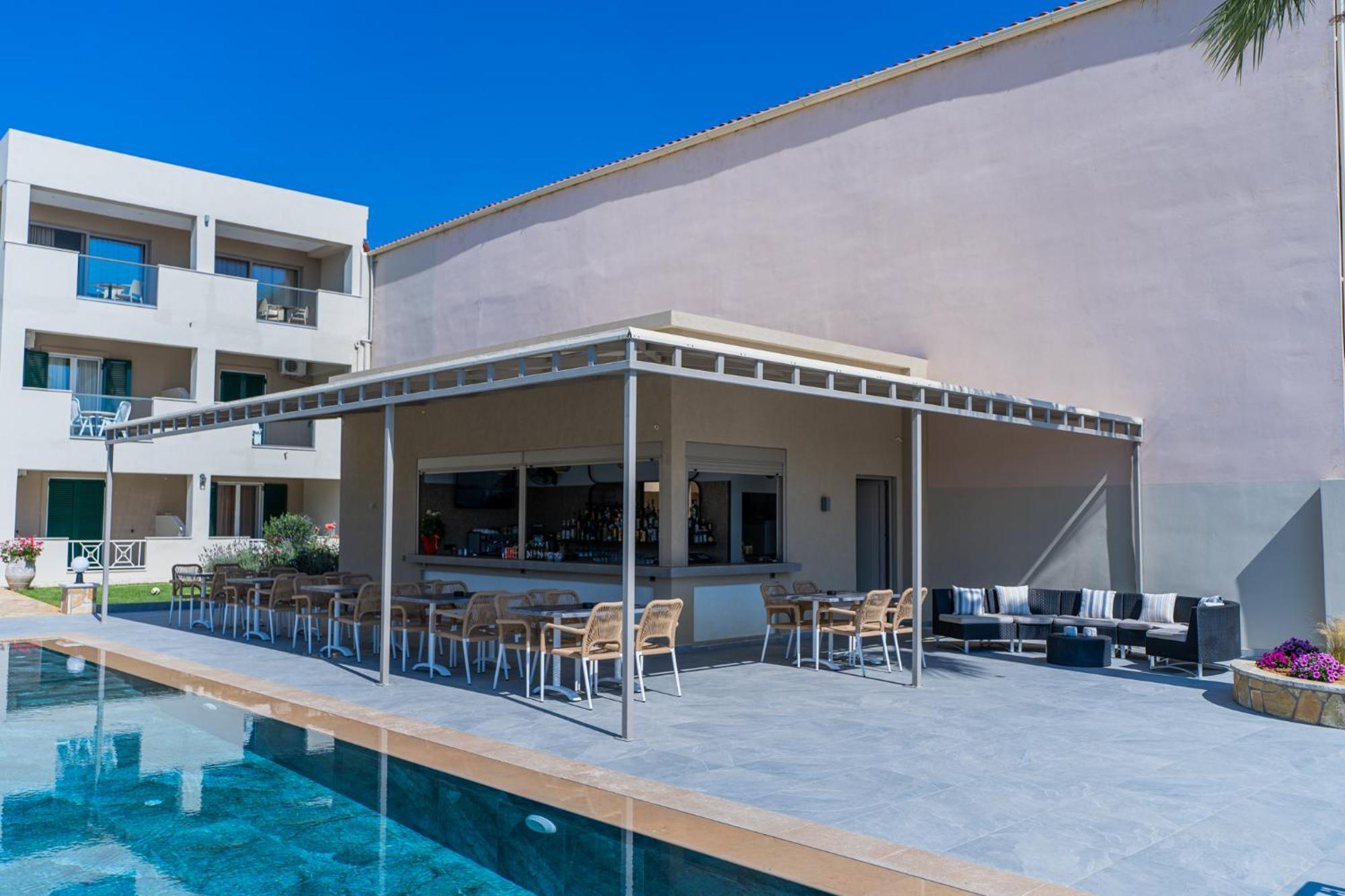Remezzo Studios & Apartments Amoudi Exterior foto