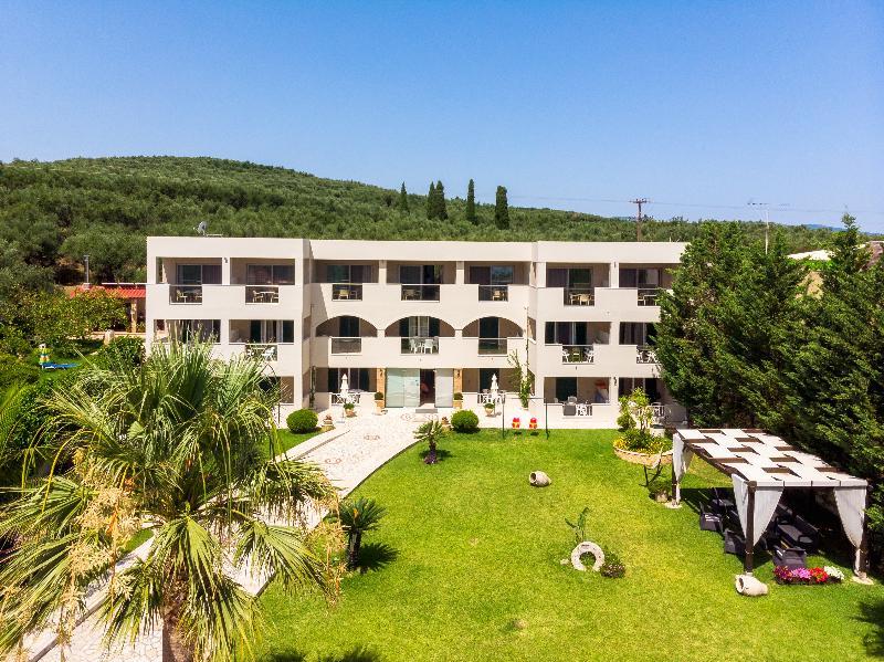 Remezzo Studios & Apartments Amoudi Exterior foto